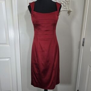 Jax Elegant Red Sleeveless Dress Size 4